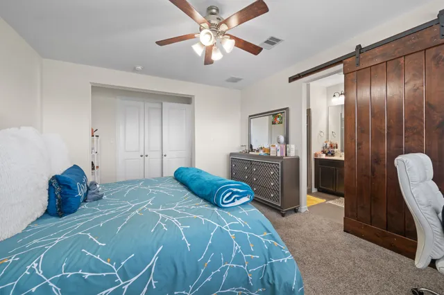 $3,200 | 9679 Towne Lake Parkway, Cypress, TX 77433