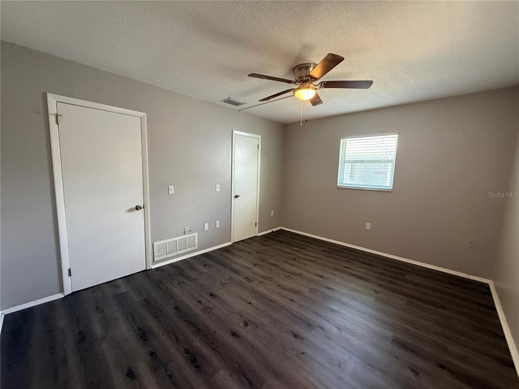 364 Briarwood Road Venice, FL 34293 - Photo 11 of 20