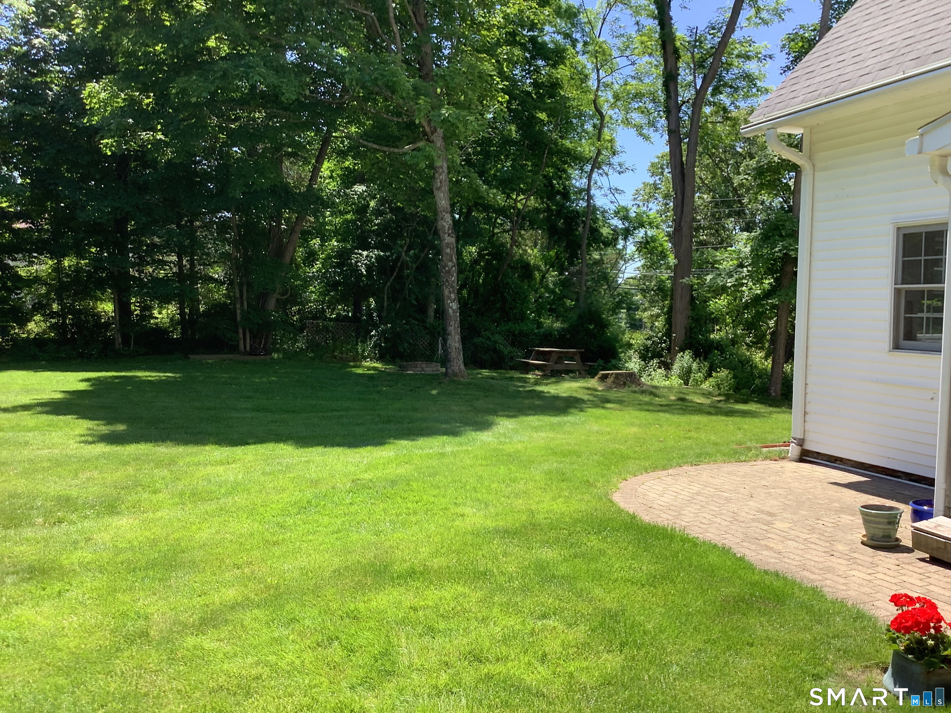 668 Huckleberry Hill Road Avon, CT 06001 - Photo 19 of 20