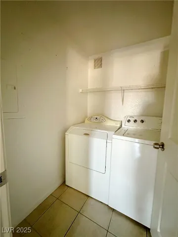 $1,375 | 4400 South Jones Boulevard, Unit 1049, Las Vegas, NV 89103