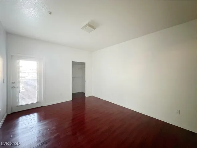 $1,375 | 4400 South Jones Boulevard, Unit 1049, Las Vegas, NV 89103