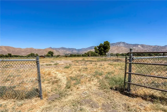 $294,990 | 18220 Hwy 178, Lake Isabella, CA 93240