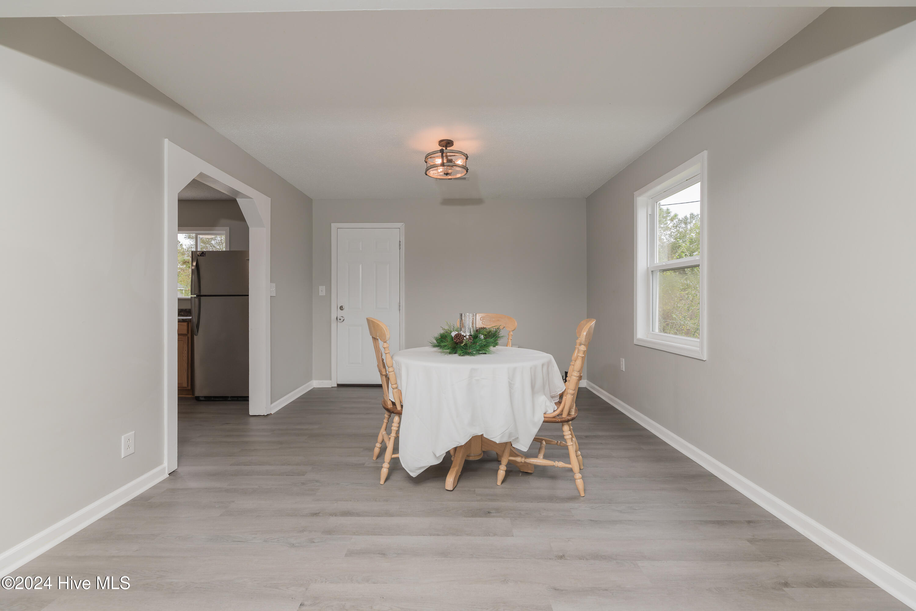79 Crown Point Road Hubert, NC 28539 - Photo 15 of 43 DiningRoom