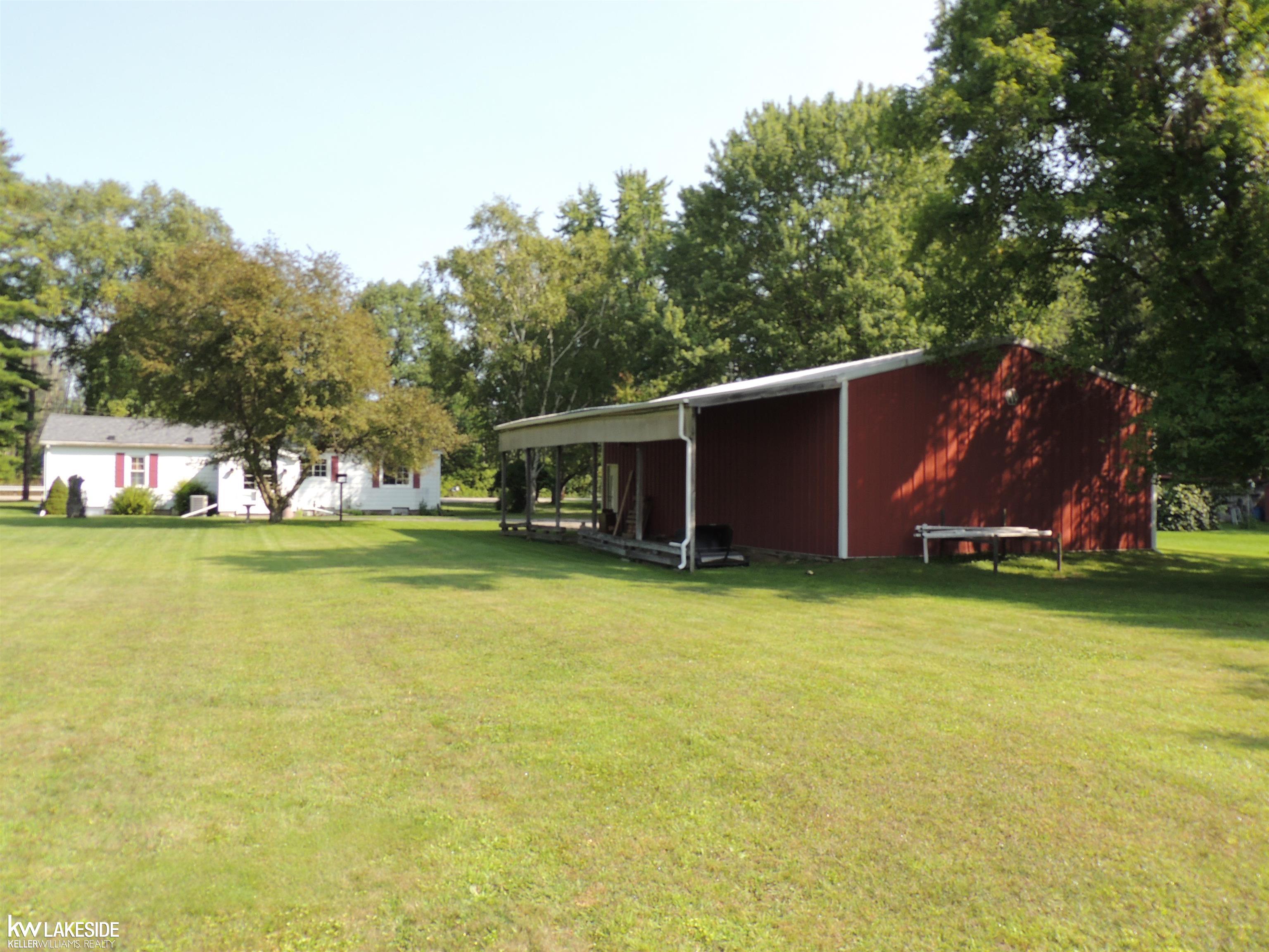 4185 Burtch Road Fort Gratiot, MI 48059 - Photo 13 of 24