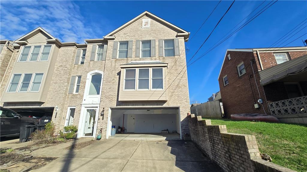 243 Augusta Street Pittsburgh, PA 15211 - Photo 1 of 31