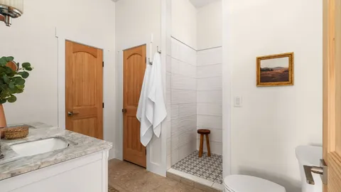 $685,000 | 2819 Cross Road, San Marcos, TX 78666