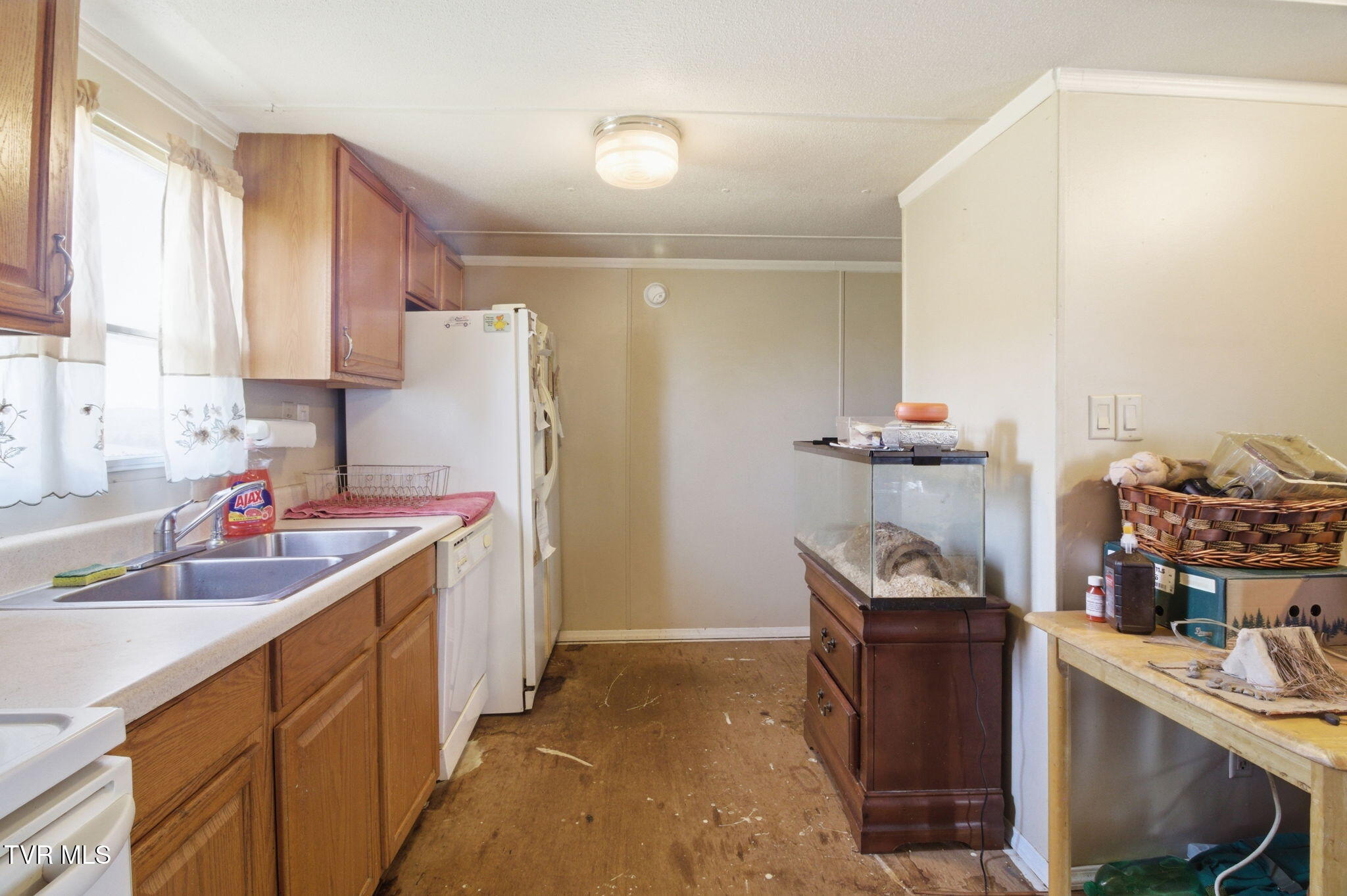 660 Mohawk Creek Road Midway, TN 37809 - Photo 6 of 29 2-web-or-mls-DZ3A9876