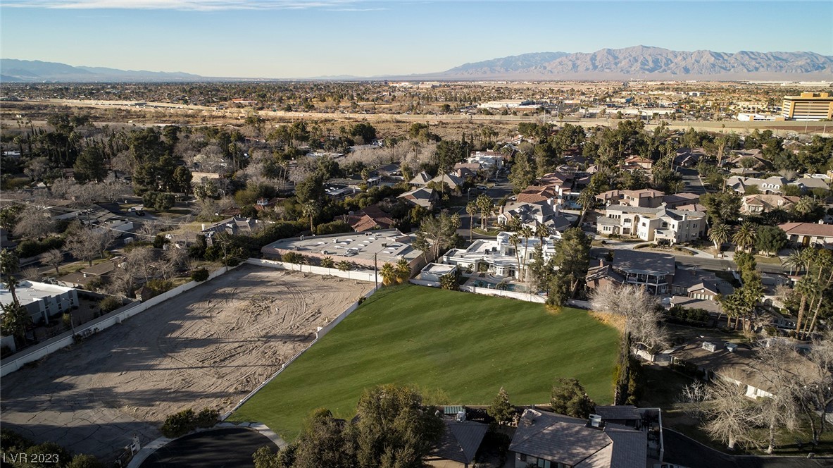 748 Rancho Circle Las Vegas, NV 89107 - Photo 10 of 14
