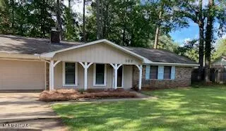 $1,750 | 102 Long Meadow Court, Brandon, MS 39042