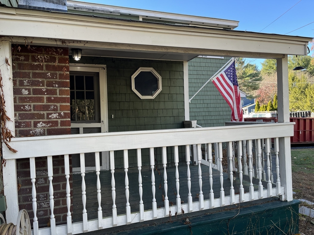 125 Foster Road Tewksbury, MA 01876 - Photo 2 of 30 Gallery Image 2