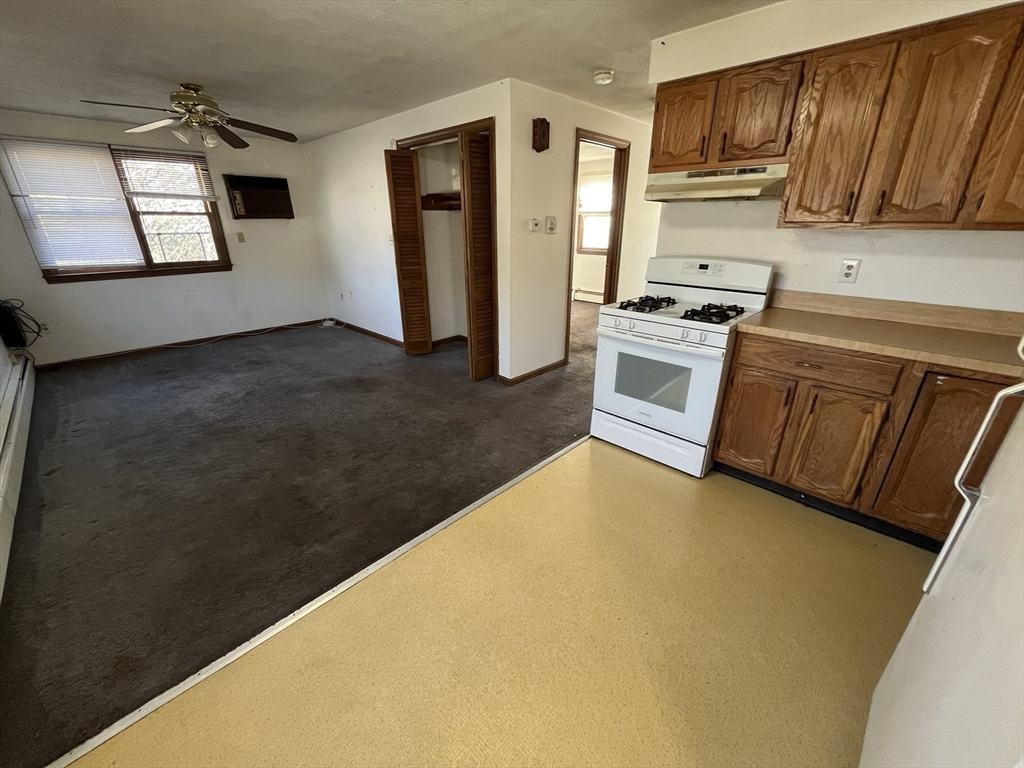 125 Foster Road Tewksbury, MA 01876 - Photo 25 of 30 Gallery Image 25