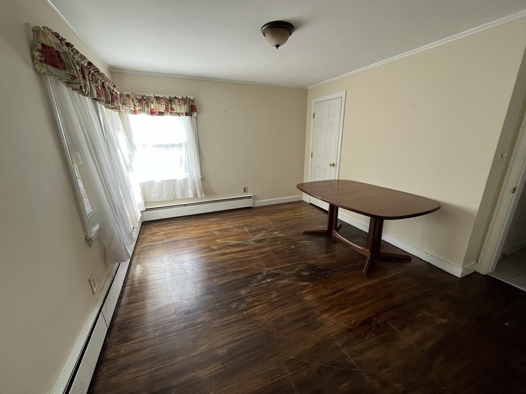 125 Foster Road Tewksbury, MA 01876 - Photo 8 of 30 Gallery Image 8