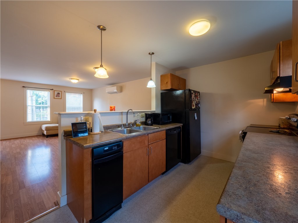 18 Bridgham Street Providence, RI 02907 - Photo 15 of 50