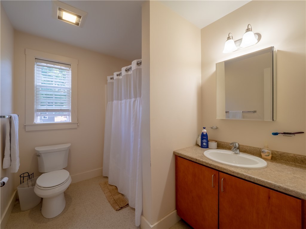 18 Bridgham Street Providence, RI 02907 - Photo 26 of 50