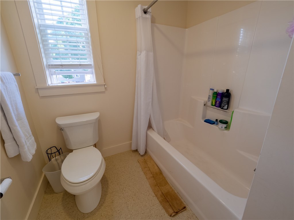 18 Bridgham Street Providence, RI 02907 - Photo 28 of 50
