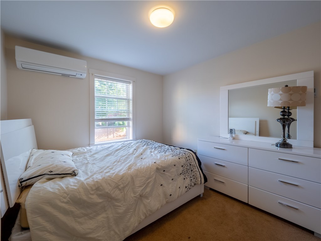 18 Bridgham Street Providence, RI 02907 - Photo 31 of 50