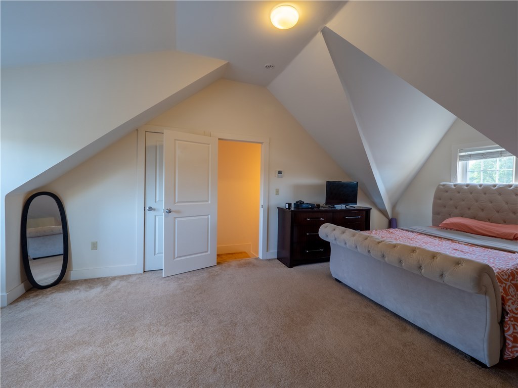 18 Bridgham Street Providence, RI 02907 - Photo 44 of 50