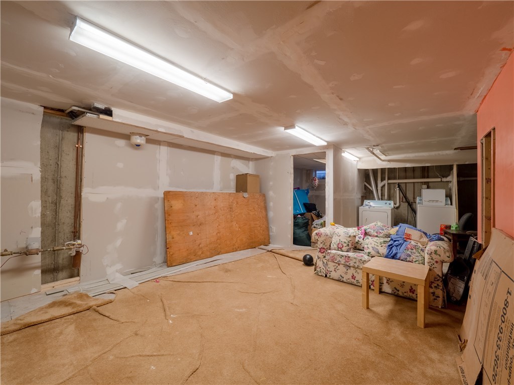 18 Bridgham Street Providence, RI 02907 - Photo 46 of 50