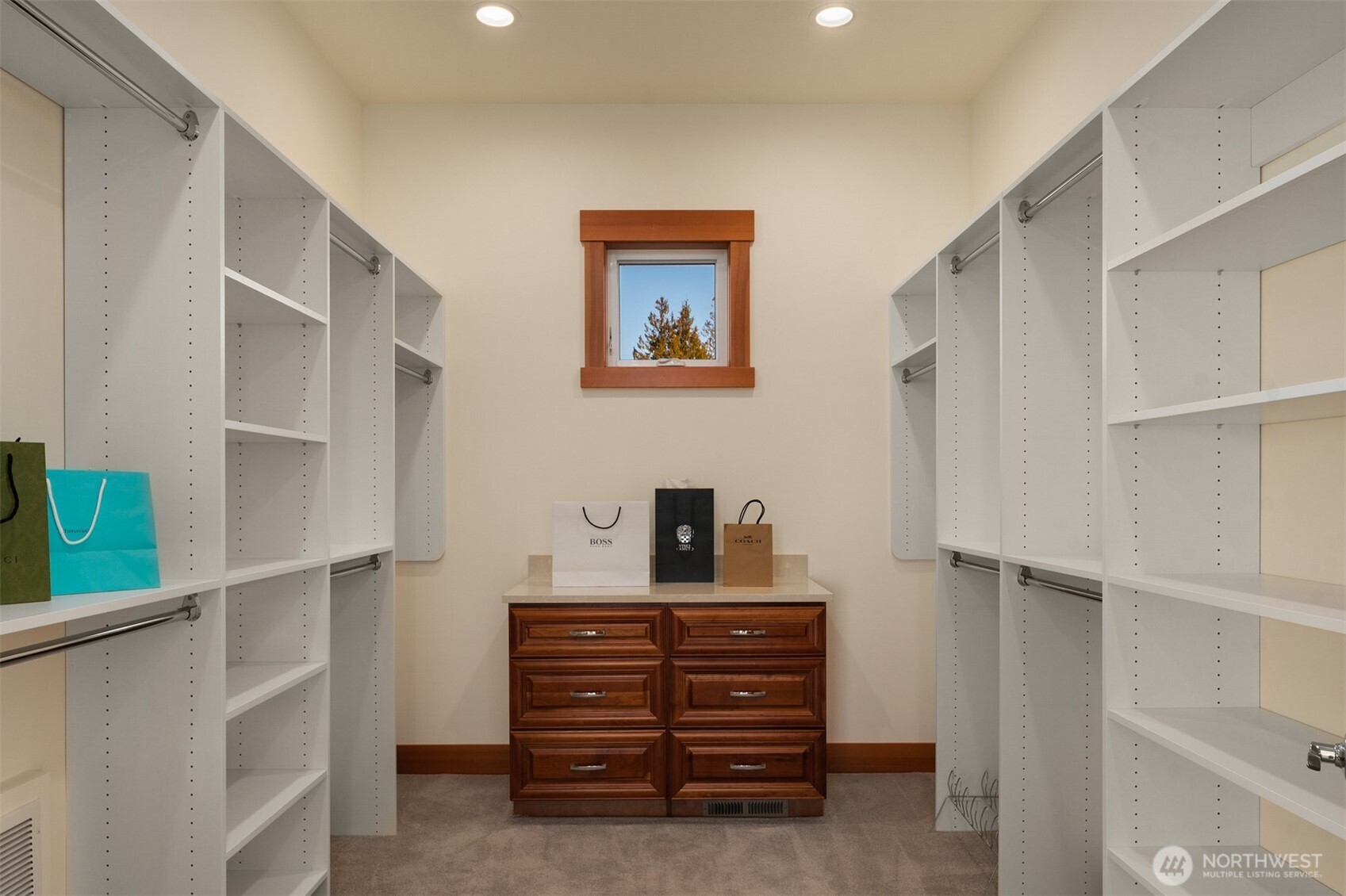 6603 141st Street Southwest Edmonds, WA 98026 - Photo 11 of 24