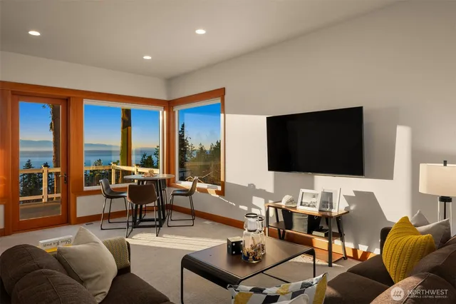 $3,500,000 | 6603 141st Street Southwest, Edmonds, WA 98026