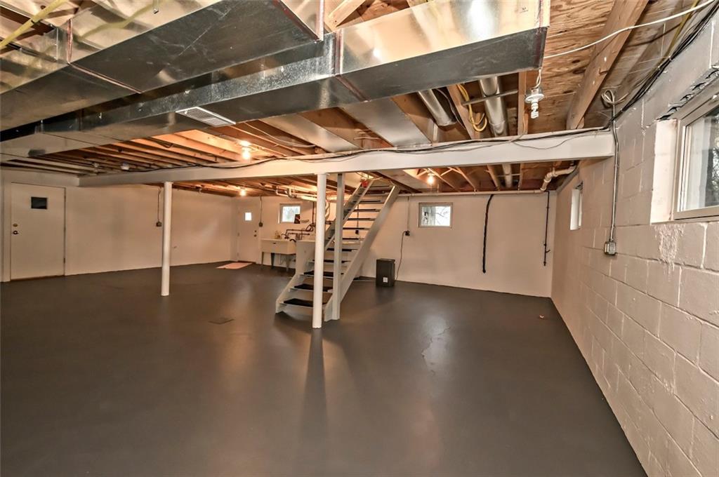 792 Boyce Road Bridgeville, PA 15017 - Photo 21 of 25 Gallery Image 21