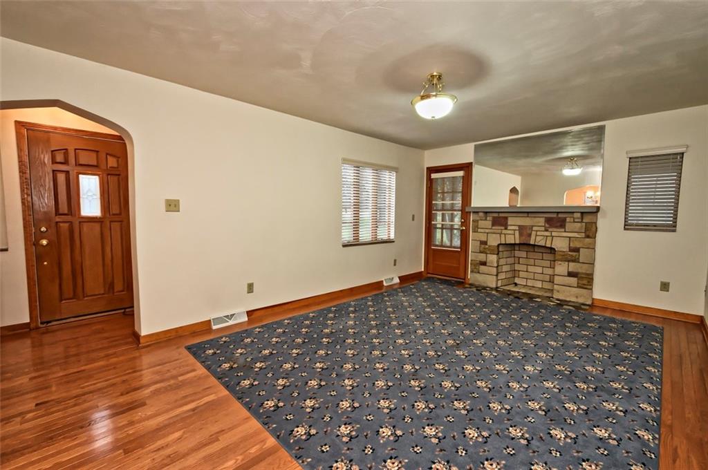 792 Boyce Road Bridgeville, PA 15017 - Photo 5 of 25 Gallery Image 5