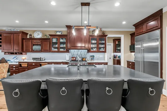 $1,325,000 | 4799 Marshwood Drive, Hollywood, SC 29449