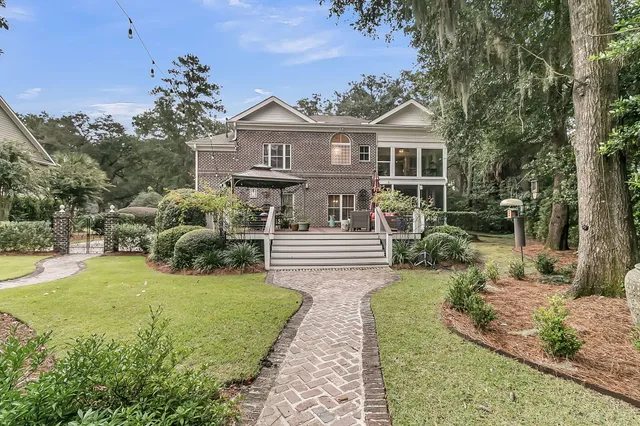 $1,325,000 | 4799 Marshwood Drive, Hollywood, SC 29449