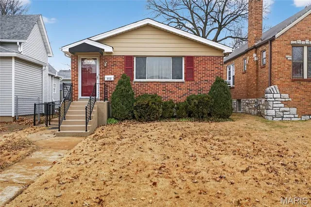 $284,900 | 6919 Marquette Avenue, St. Louis, MO 63139