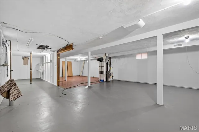 $284,900 | 6919 Marquette Avenue, St. Louis, MO 63139