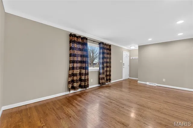 $284,900 | 6919 Marquette Avenue, St. Louis, MO 63139