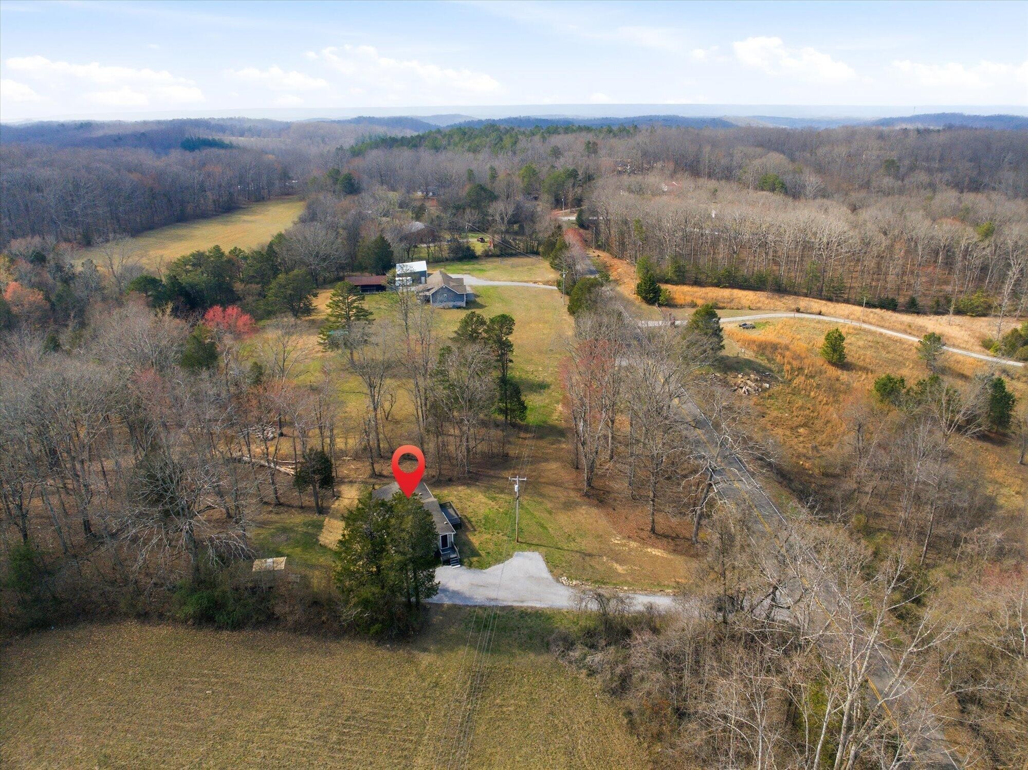 64 County Road 100 Decatur, TN 37322 - Photo 34 of 43 a view of a city