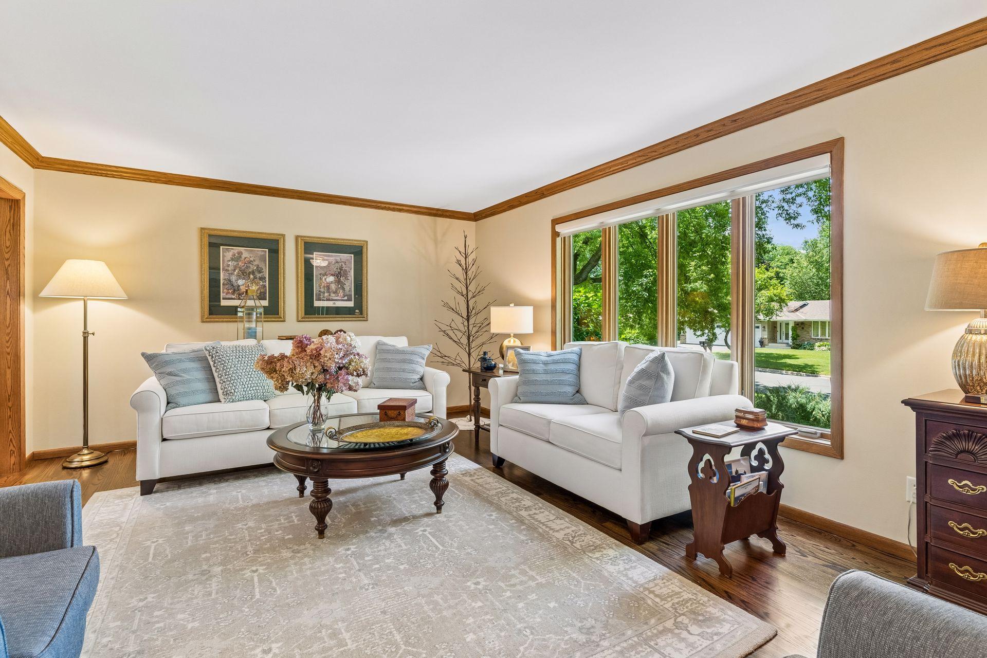 1359 Cherry Hill Road Mendota Heights, MN 55118 - Photo 7 of 37