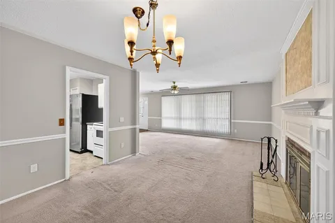 $285,000 | 4542 Frederickton Court, St. Louis, MO 63128