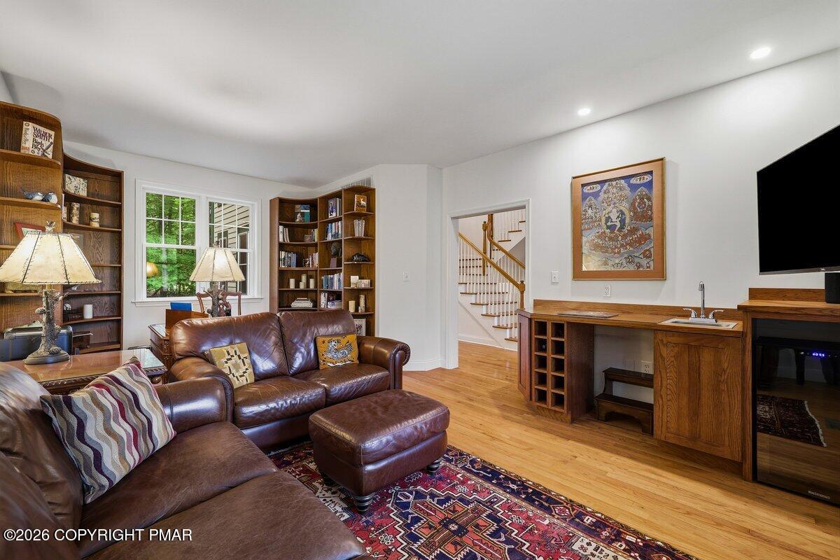 128 Creekside Road Canadensis, PA 18325 - Photo 11 of 68 Office/den