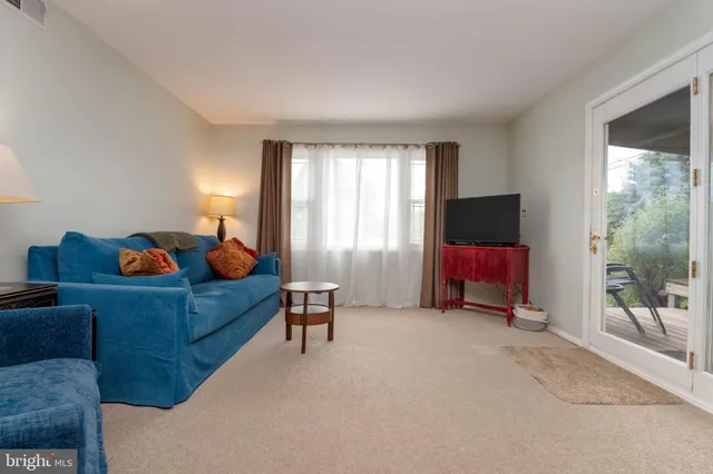 $350,000 | 8600 Saddler Road, Parkville, MD 21234