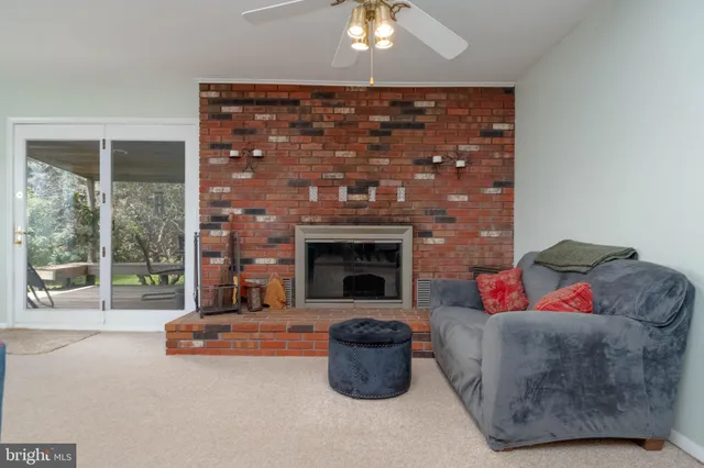 $350,000 | 8600 Saddler Road, Parkville, MD 21234