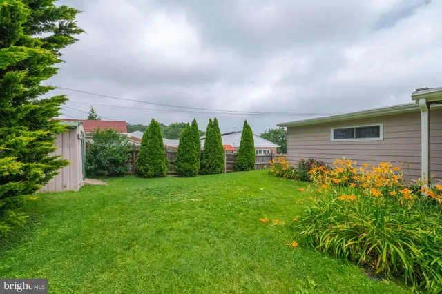 $350,000 | 8600 Saddler Road, Parkville, MD 21234