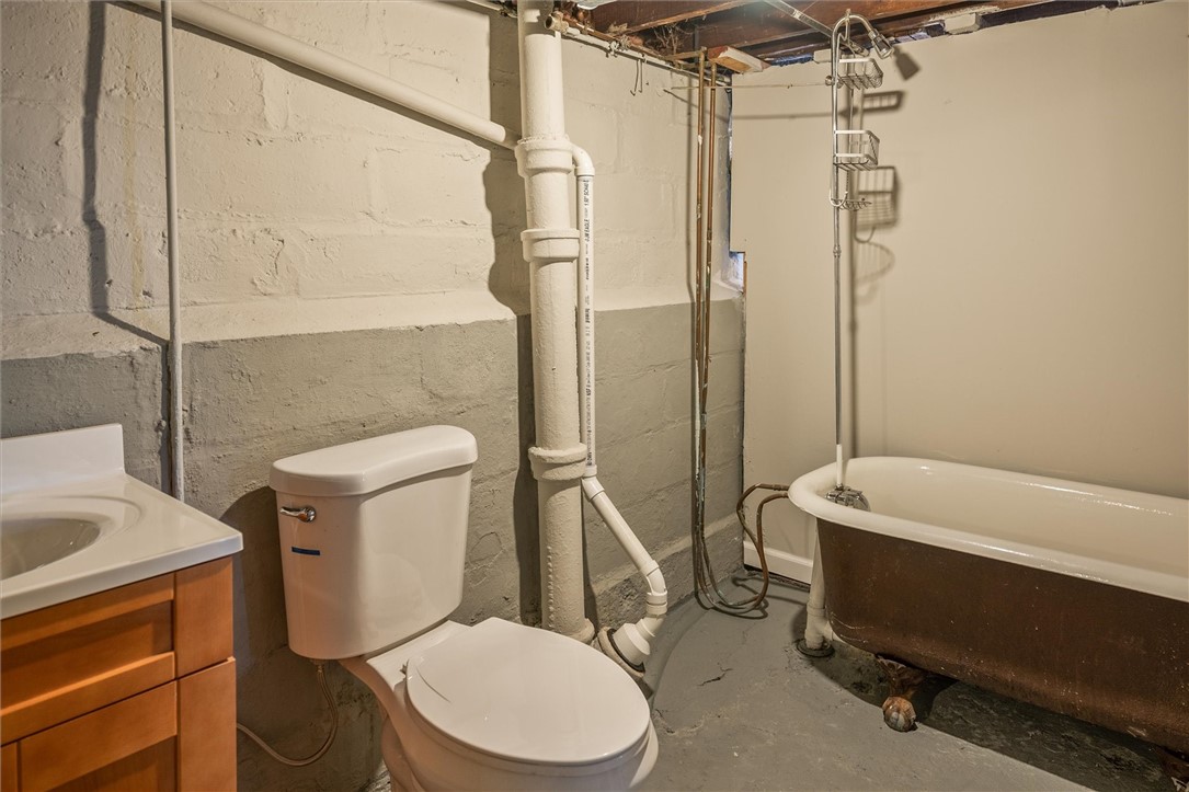 19 Northeast Avenue Rochester, NY 14621 - Photo 28 of 34