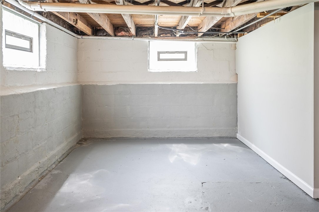 19 Northeast Avenue Rochester, NY 14621 - Photo 31 of 34