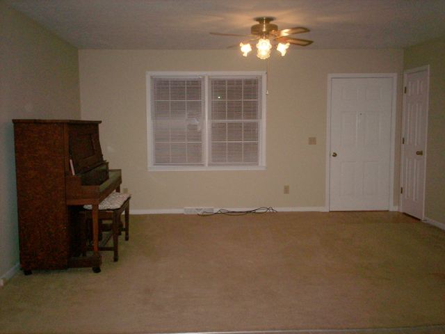 110 Forrest Drive Fountain Inn, SC 29644 - Photo 2 of 7 Gallery Image 2