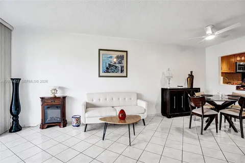 $229,900 | 455 Paradise Isle Boulevard, Unit 104, Hallandale Beach, FL 33009