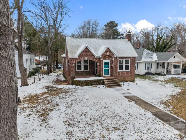 $225,000 | 915 Lincolnton Road, Salisbury, NC 28144