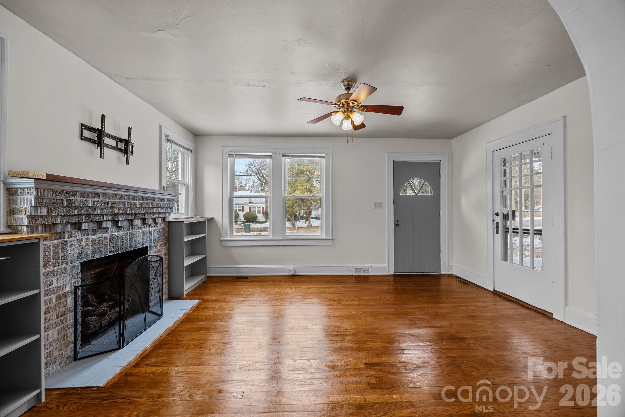 915 Lincolnton Road Salisbury, NC 28144 - Photo 7 of 40