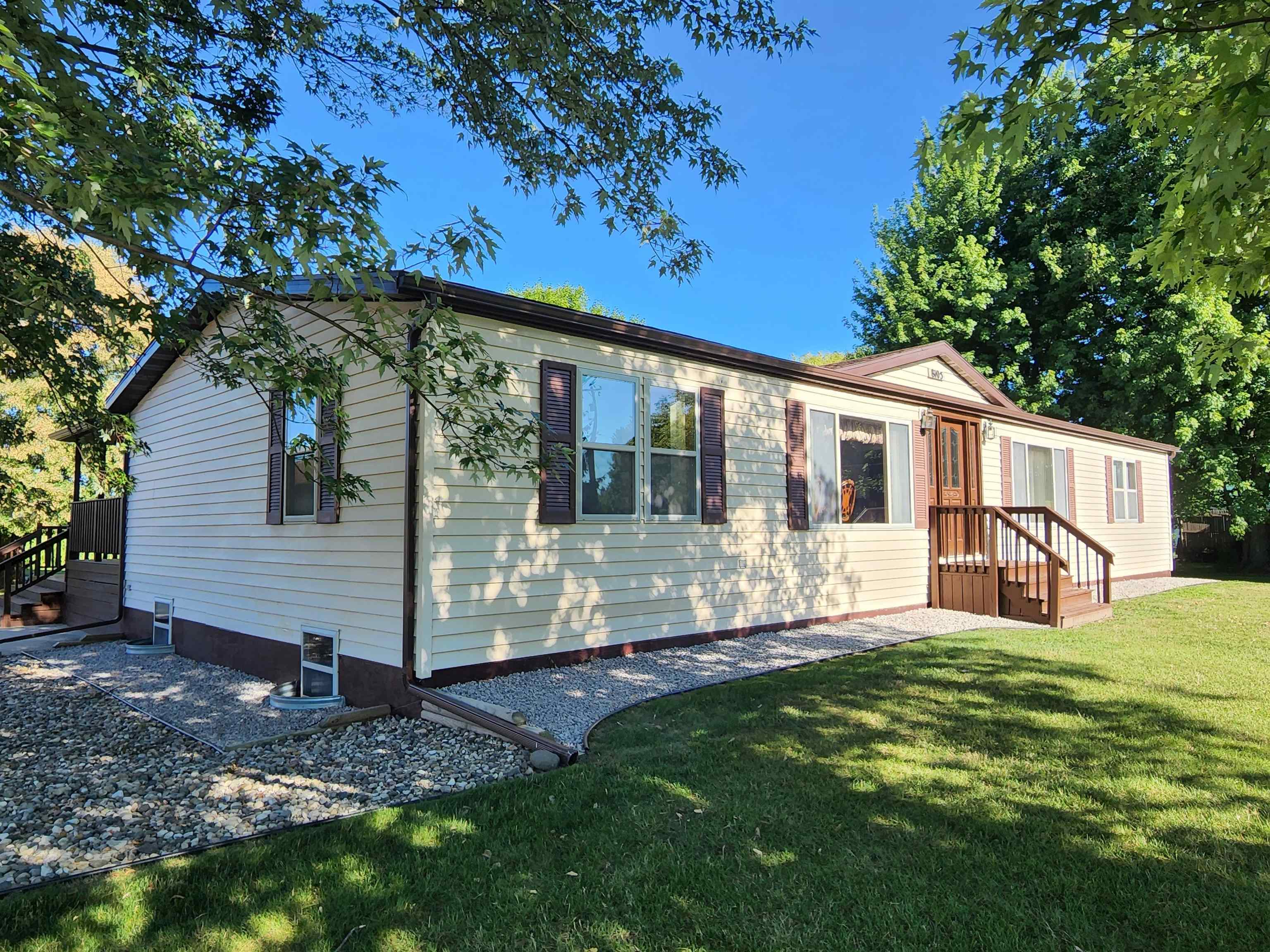 8105 North Grafton Road Alma, MI 48801 - Photo 40 of 43 1903493-39.JPG