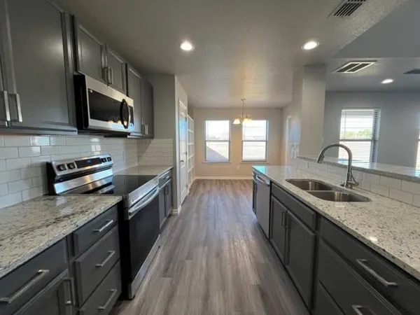 $2,595 | 2826 Melissa Lane, Abilene, TX 79606