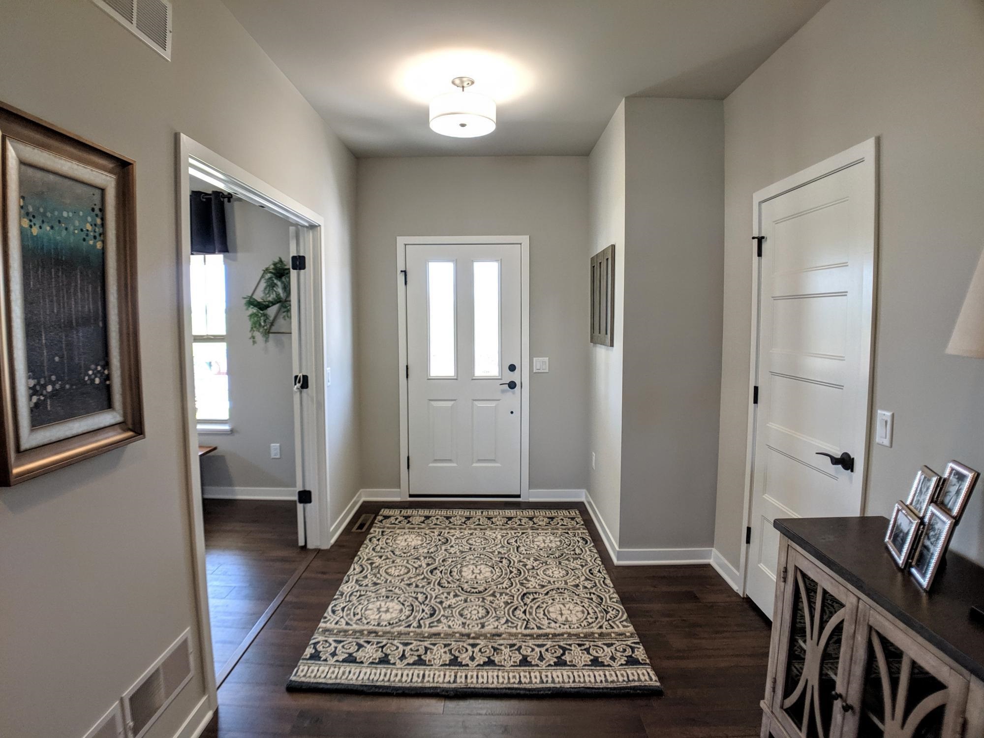 501 Spindrift Mount Horeb, WI 53572 - Photo 4 of 37