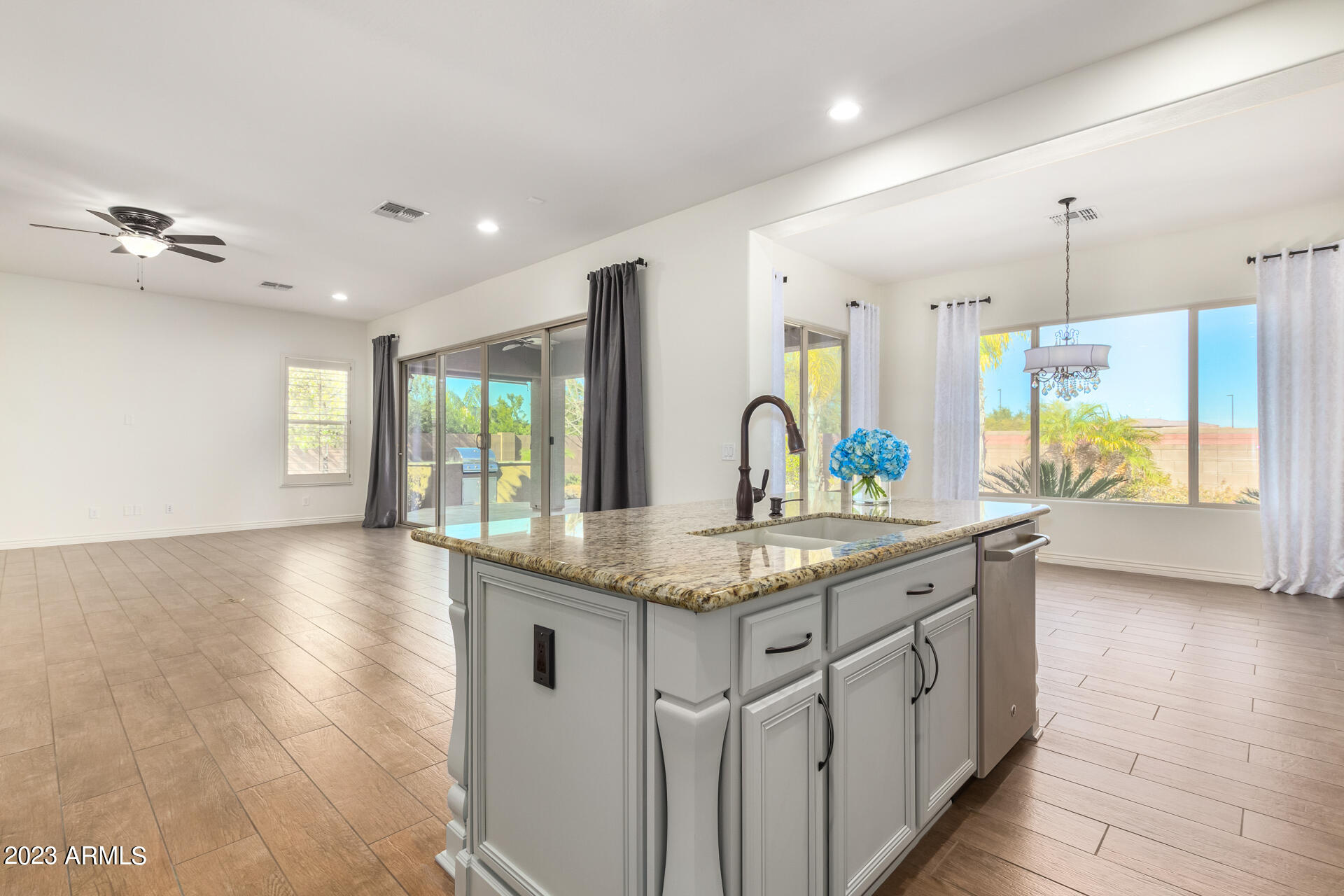 2266 East Saddlebrook Road Gilbert, AZ 85298 - Photo 23 of 54 0021-21 - Saddlebrook