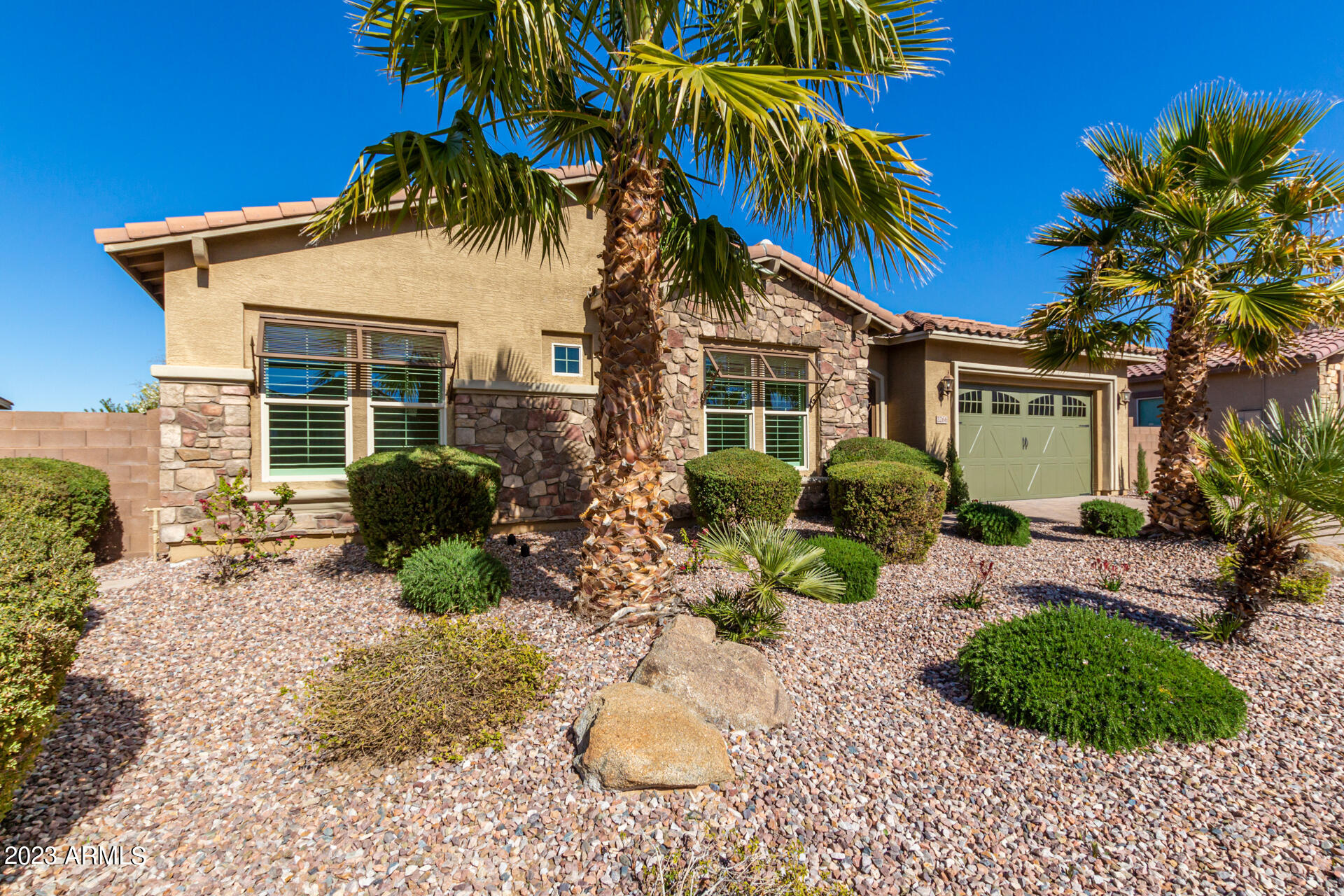 2266 East Saddlebrook Road Gilbert, AZ 85298 - Photo 4 of 54 0002-02 - Saddlebrook