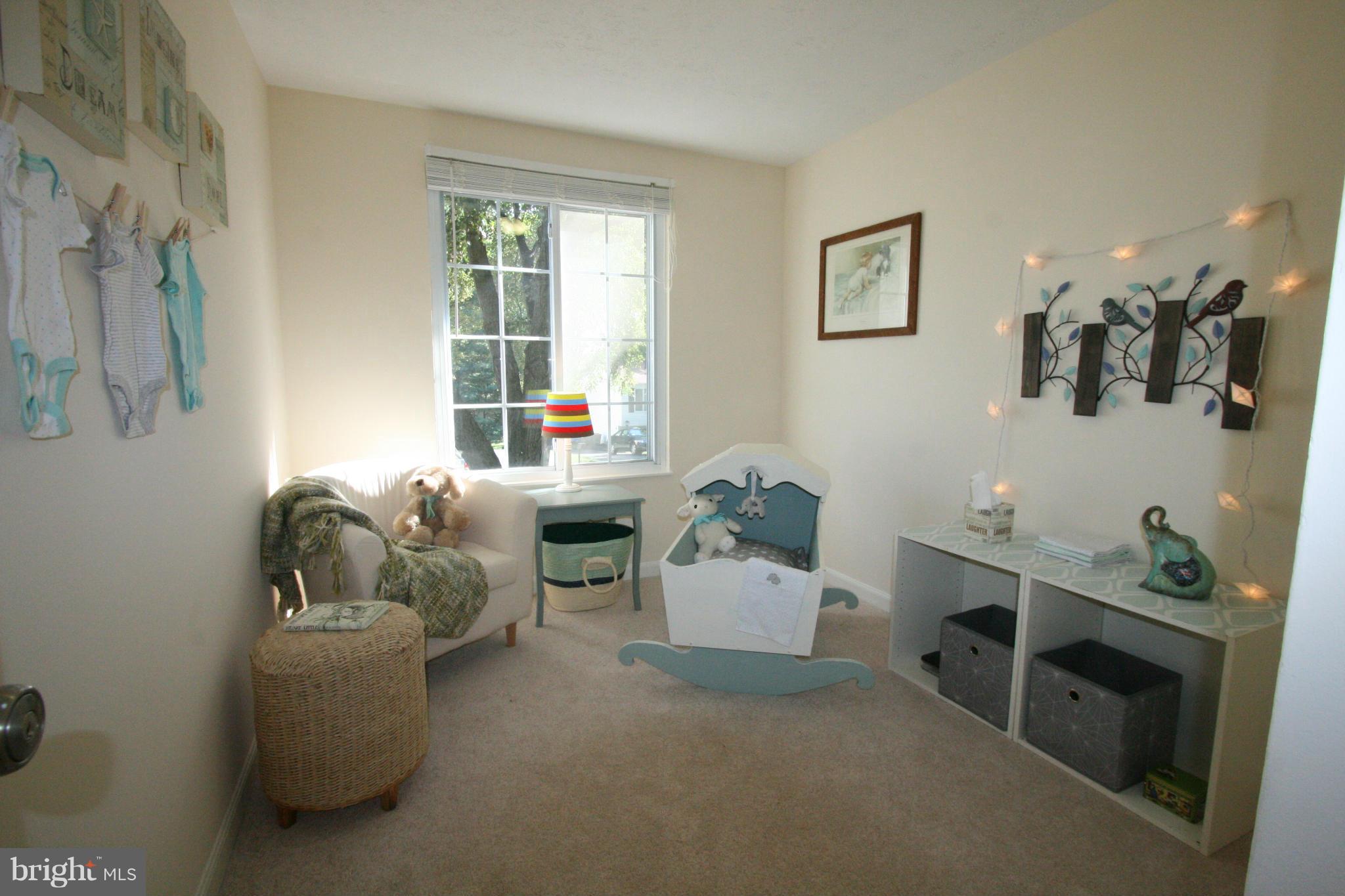 6116 Mantle Road Burke, VA 22015 - Photo 13 of 30 Large Bedroom